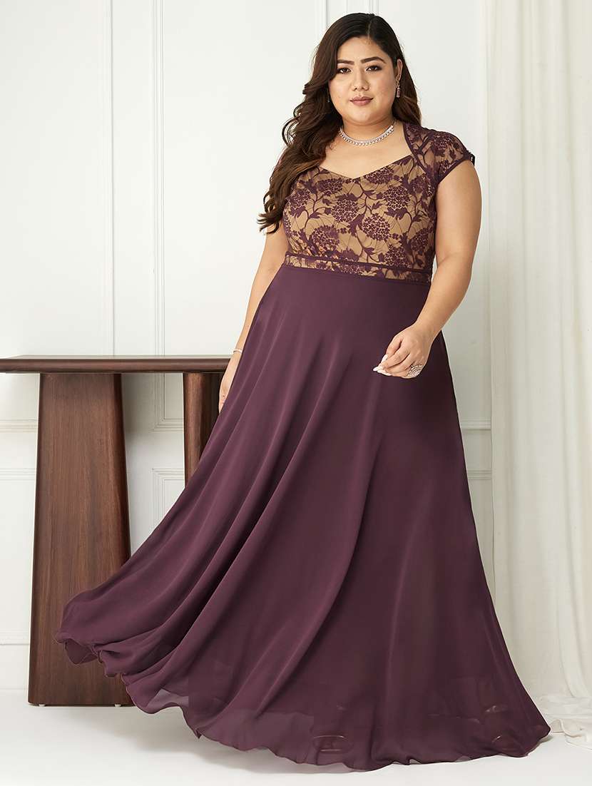 women plus size self designed lace dress