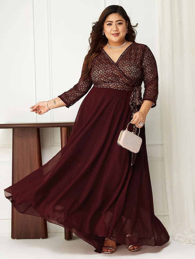 women plus size self designed lace dress