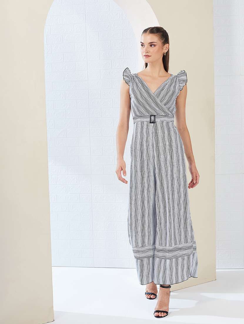 women striped sleeveless jumpsuit