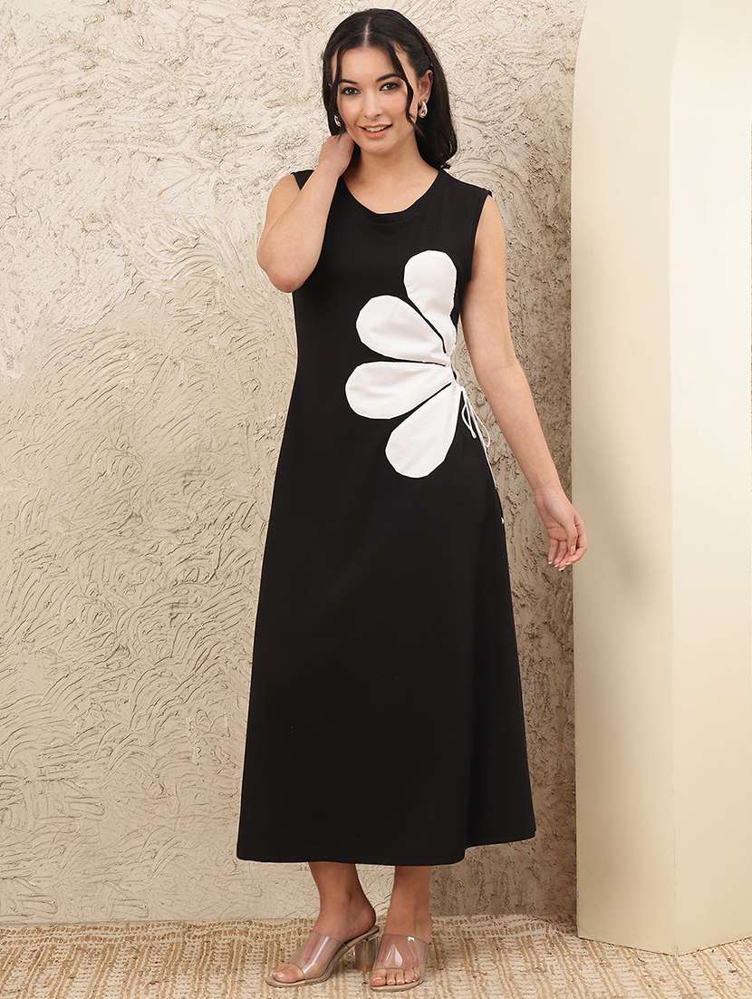 women self design sleeveless a-line dress