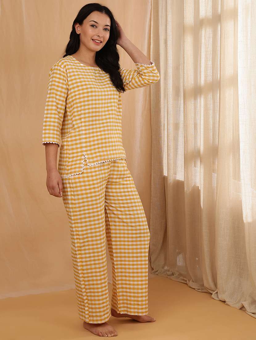 women checkered nightwear pyjama set  - 22364497 -  Standard Image - 3