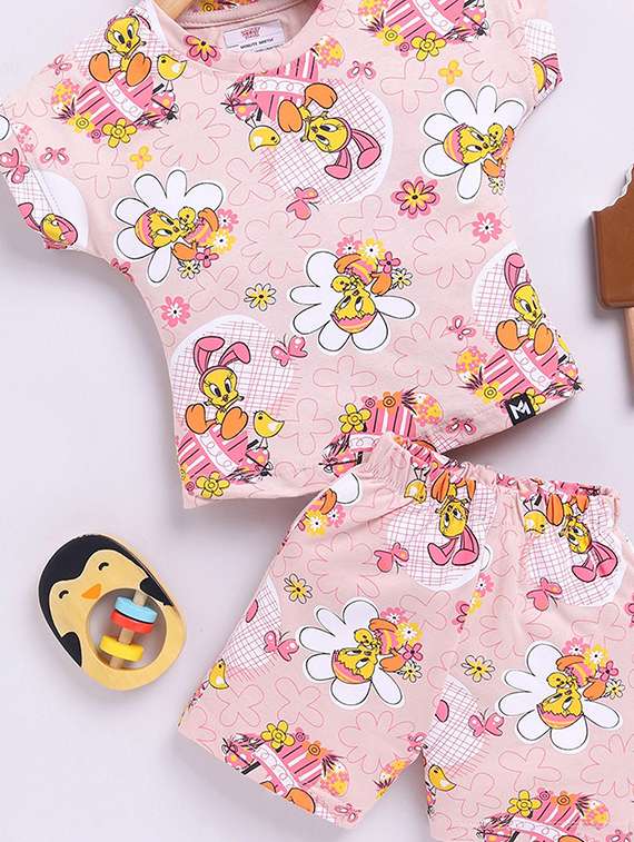 kids printed t-shirt and shorts set