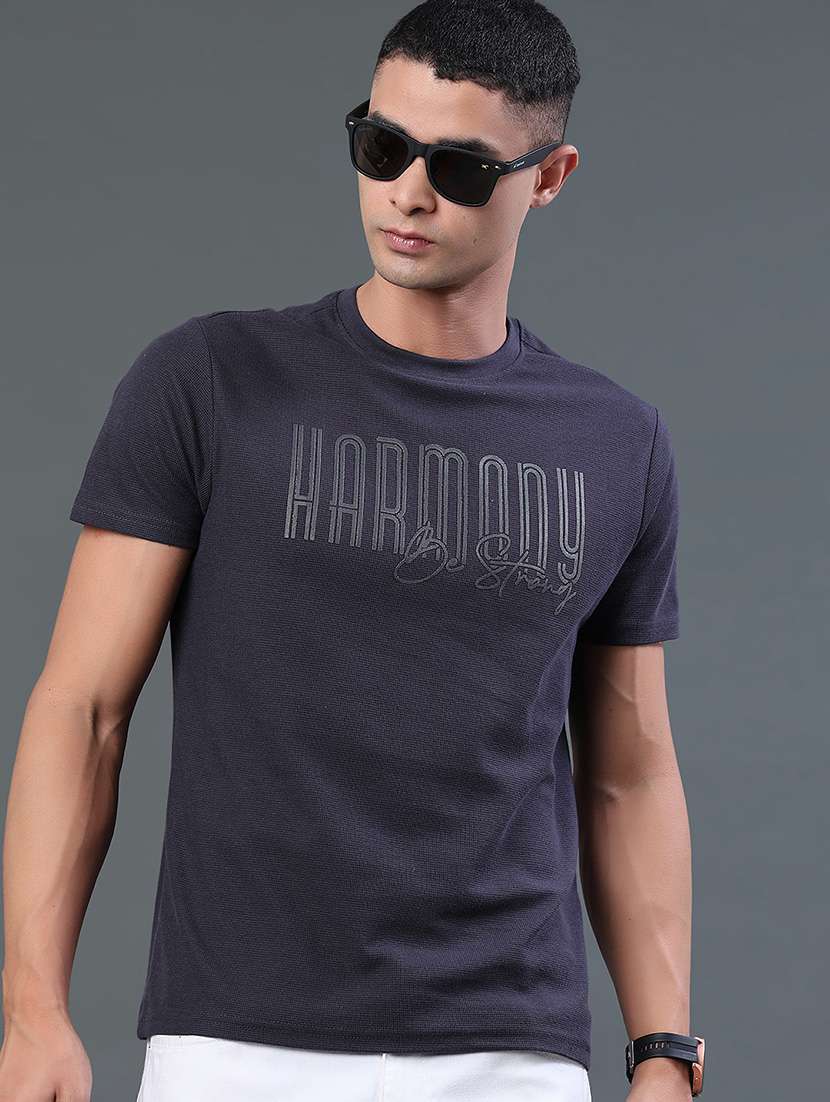 men printed round neck casual t-shirt