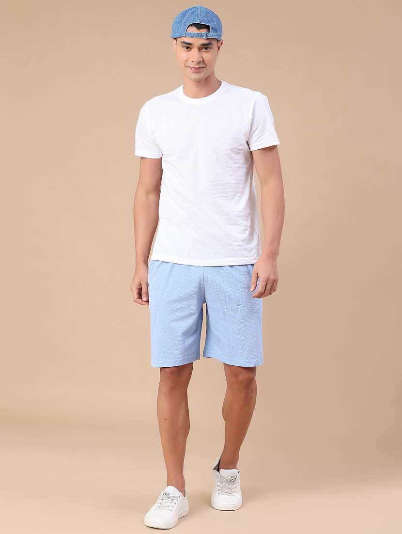 men textured mid rise regular fit shorts - 22371176 -  Standard Image - 5
