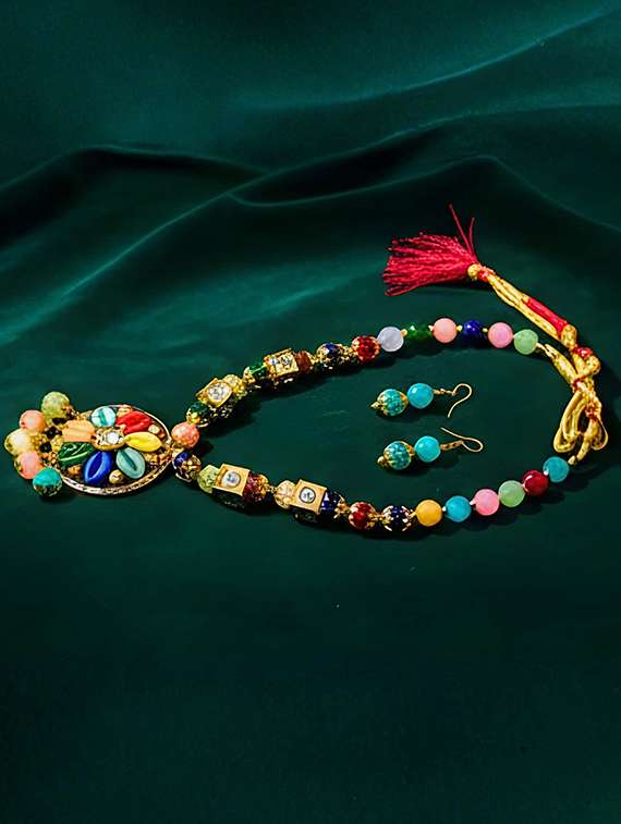 women pendant necklace set with earrings