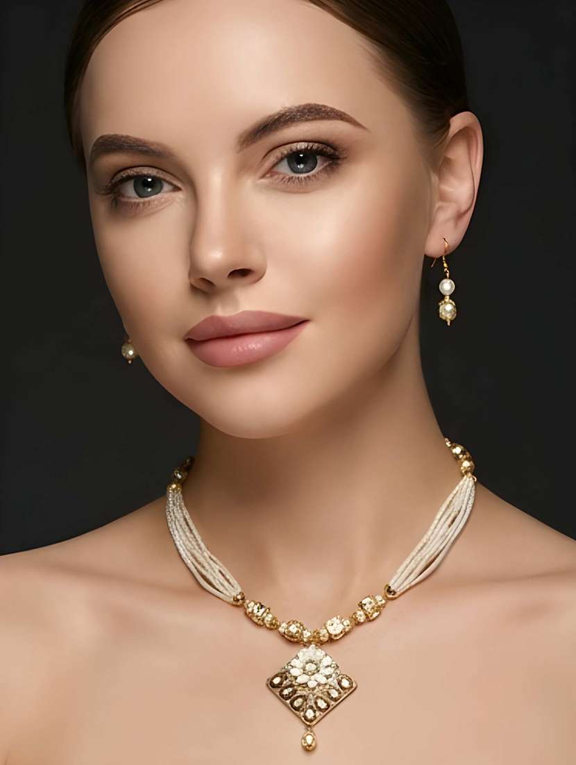 women pendant necklace set with earrings - 22373082 -  Standard Image - 5