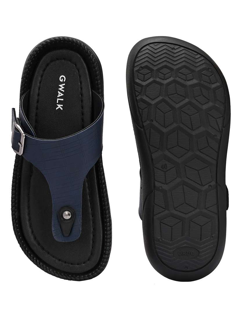 Men Textured Toe Seperator Sandal - 22373515 -  Standard Image - 5
