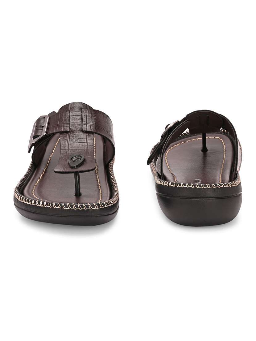 men textured toe seperator sandal - 22373519 -  Standard Image - 3