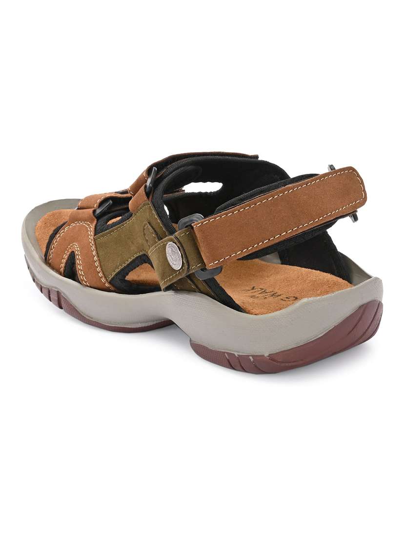 men solid back strap floater - 22373538 -  Standard Image - 3