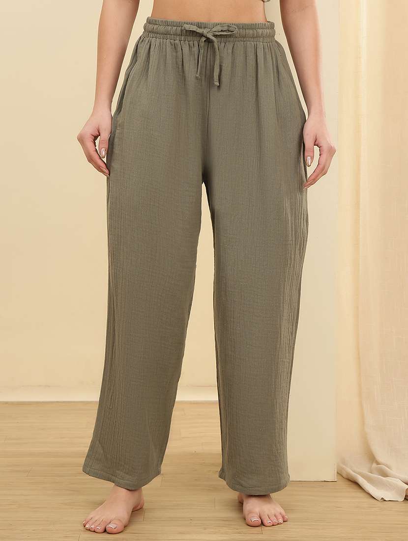 women printed mid rise lounge wear pajama