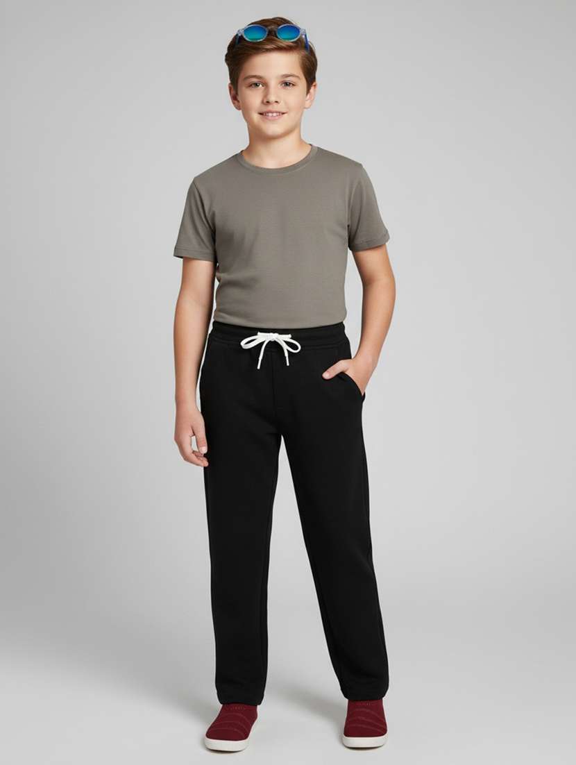 boys solid mid rise regular fit casual trouser