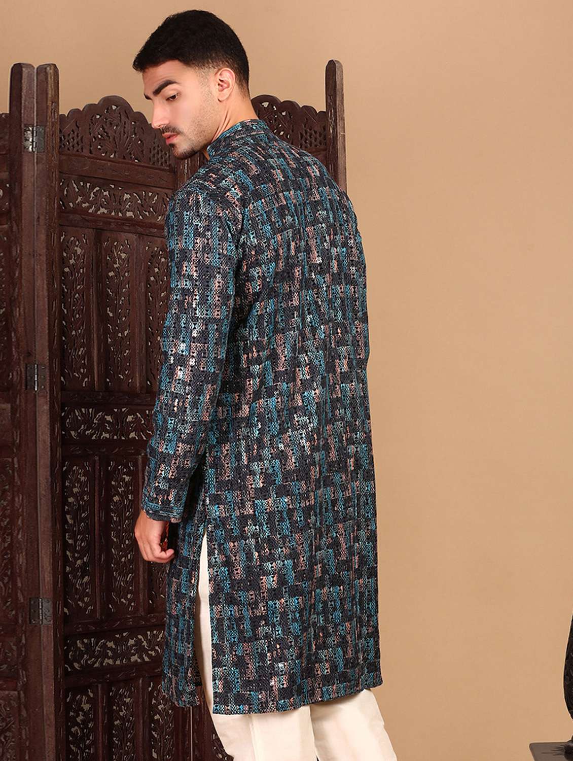 men printed mandarin neck long kurta - 22374578 -  Standard Image - 3
