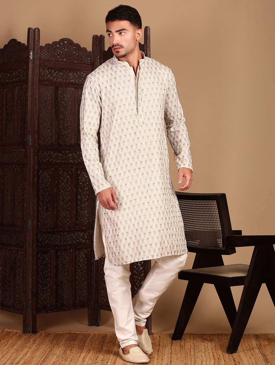men printed mandarin neck long kurta - 22374579 -  Standard Image - 3