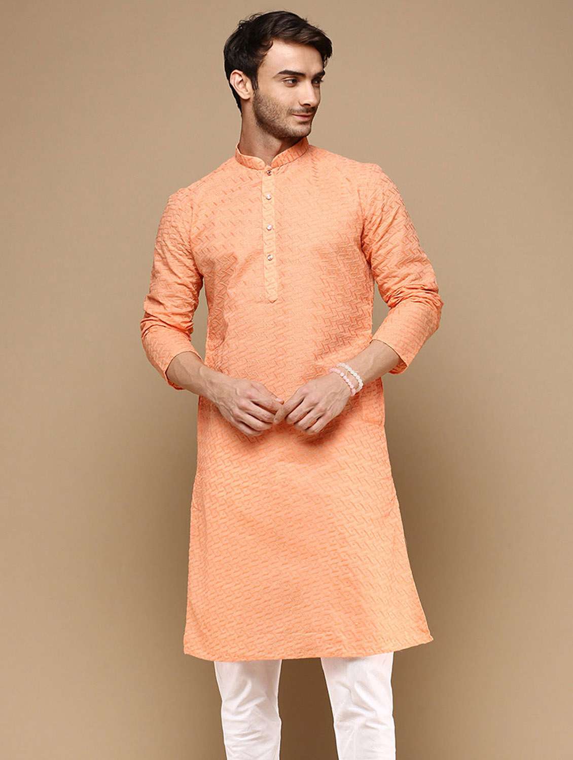 men self design long sleeve kurta