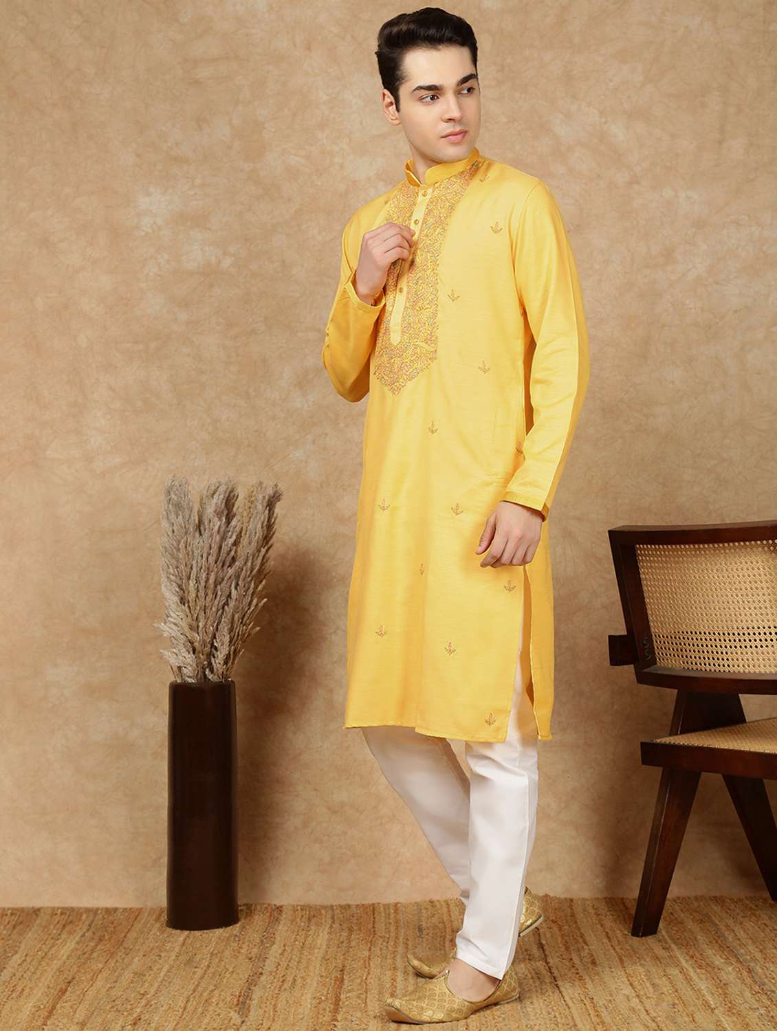 men long sleeve kurta and pyjama set - 22375145 -  Standard Image - 3