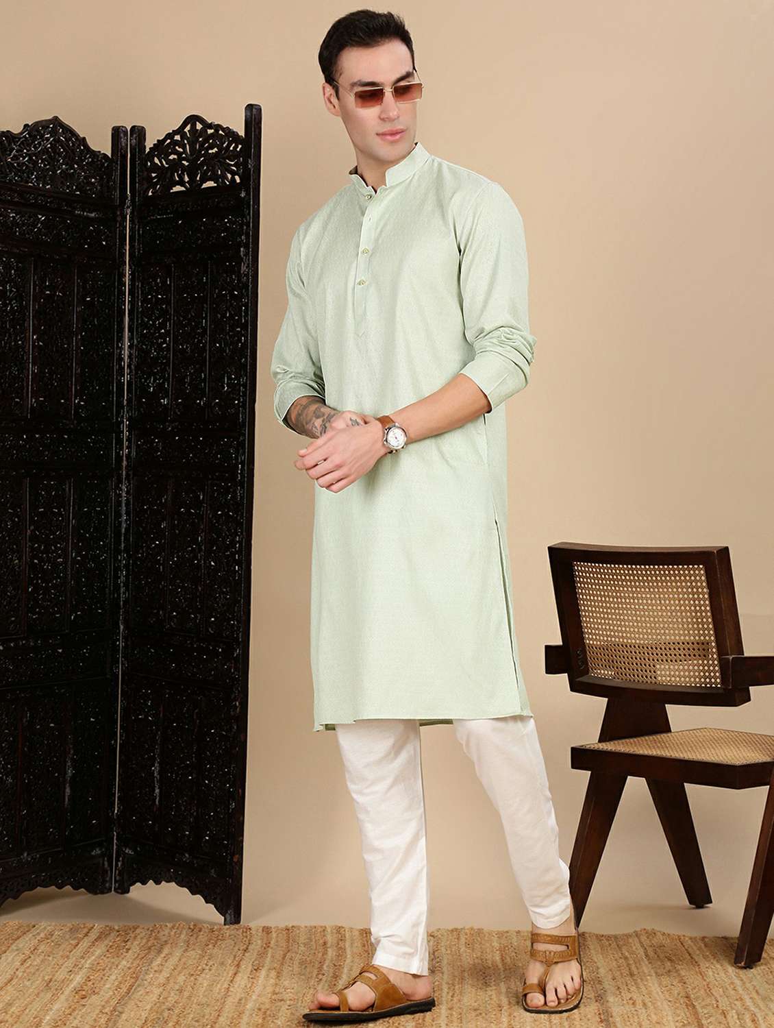 men self design kurta and pyjama set