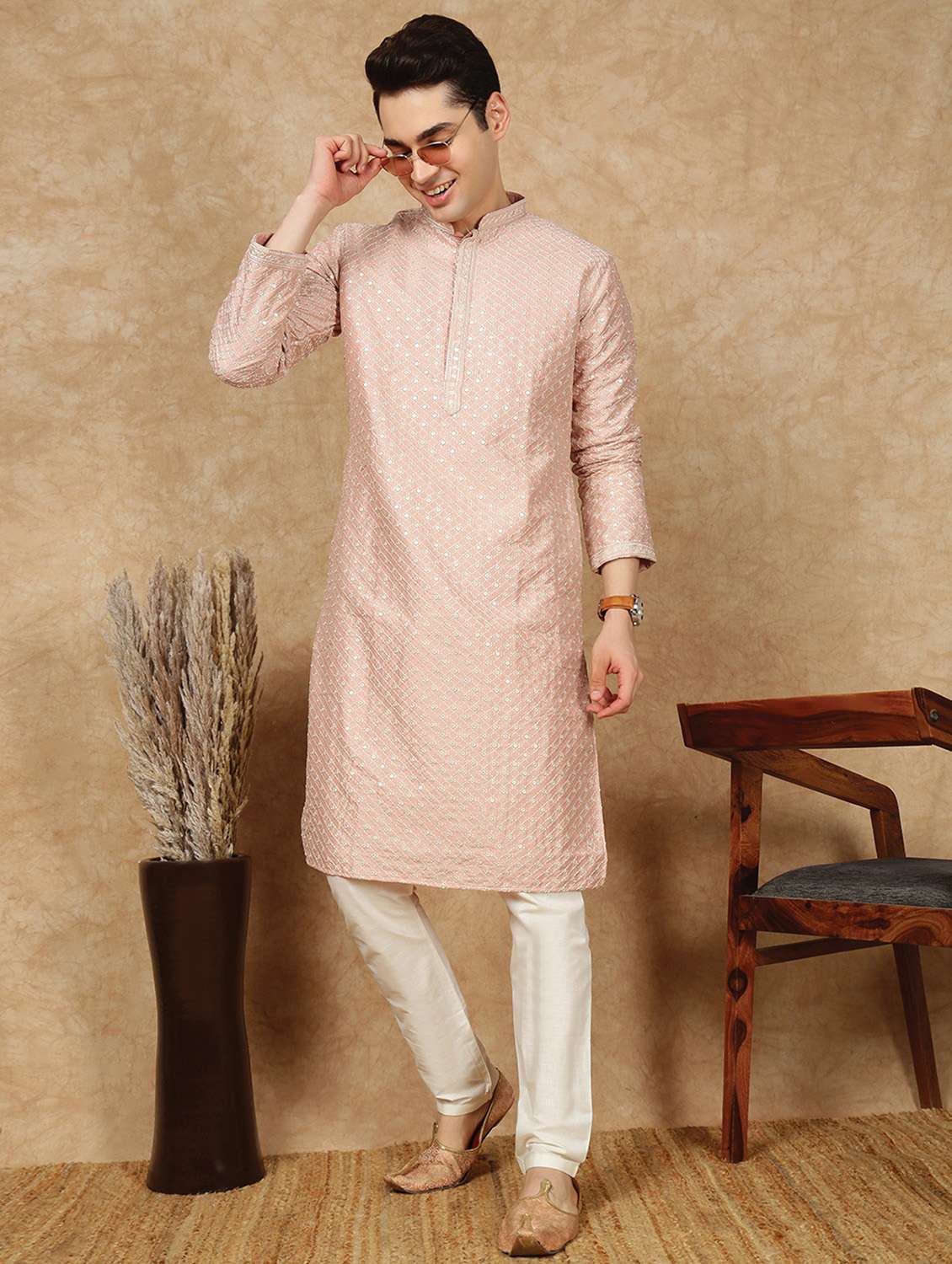 men self design kurta and pyjama set