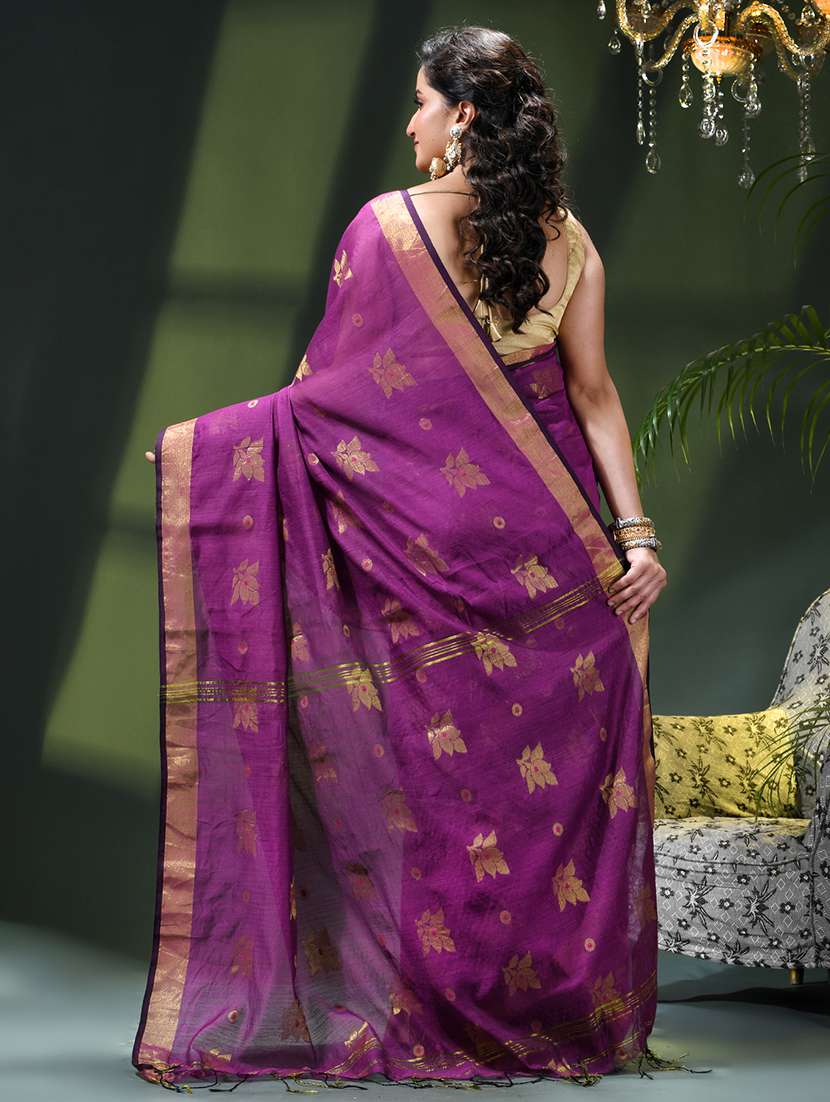 women self design handloom saree with blouse - 22376123 -  Standard Image - 3
