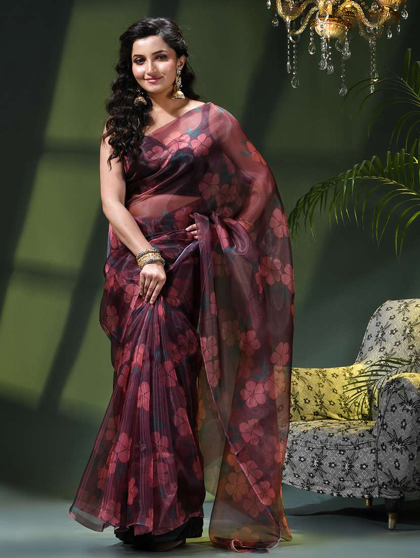 women floral printed saree