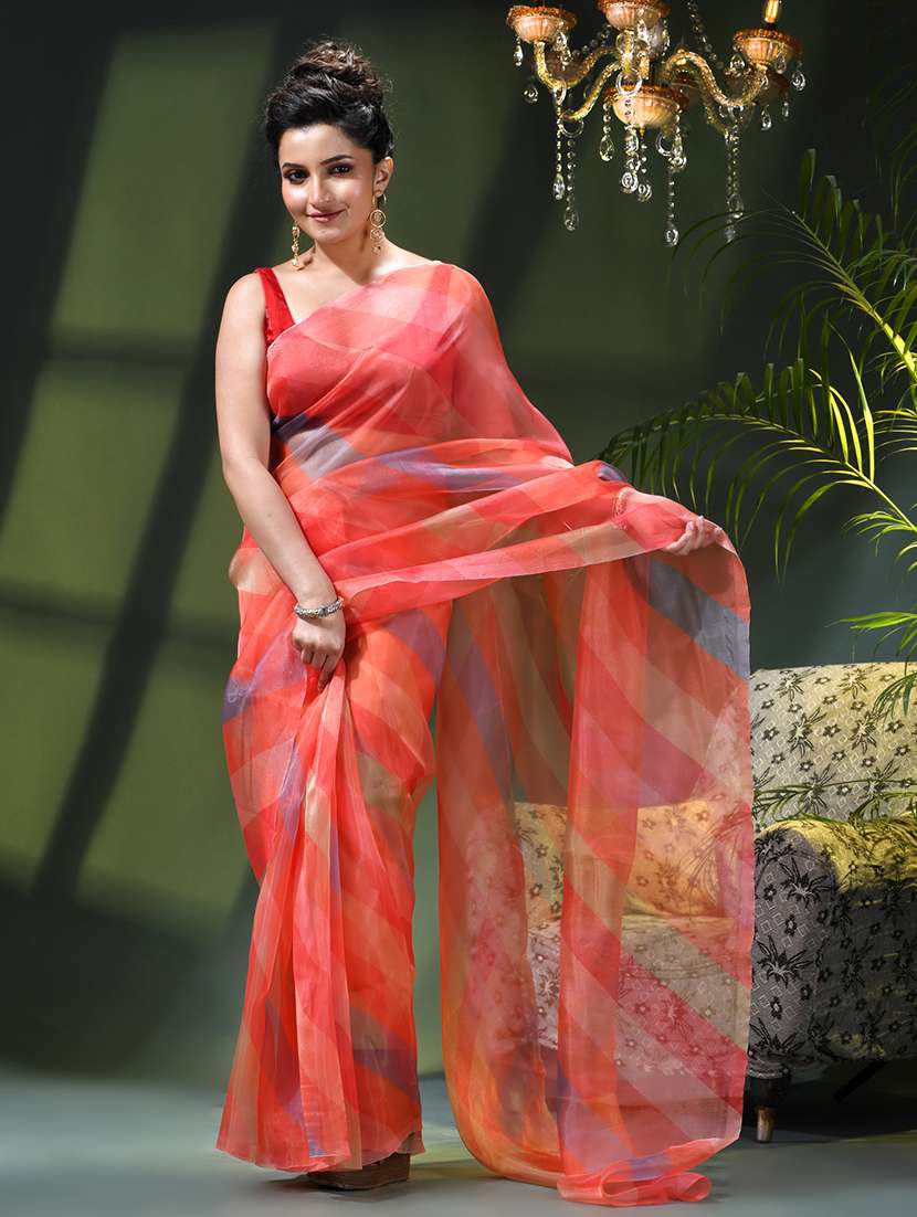 women printed casual wear saree - 22376165 -  Standard Image - 3