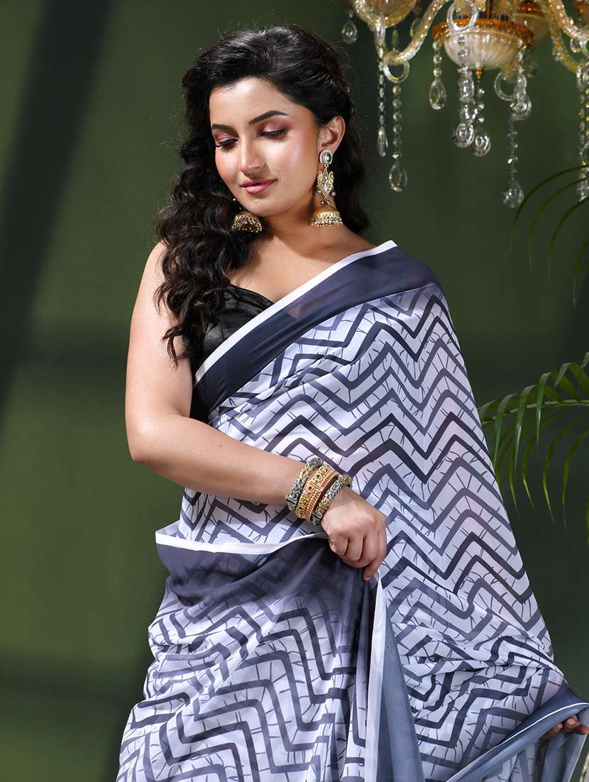 women printed casual wear saree - 22376188 -  Standard Image - 5