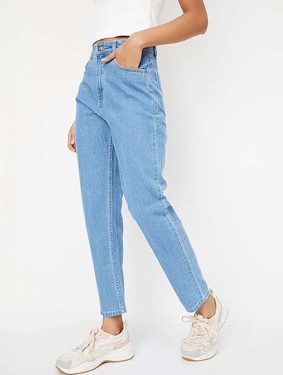 women solid mid rise boyfriend fit jeans