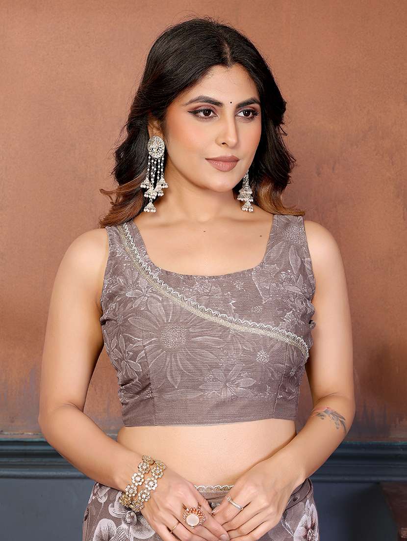 women printed casual wear saree with blouse - 22376670 -  Standard Image - 5