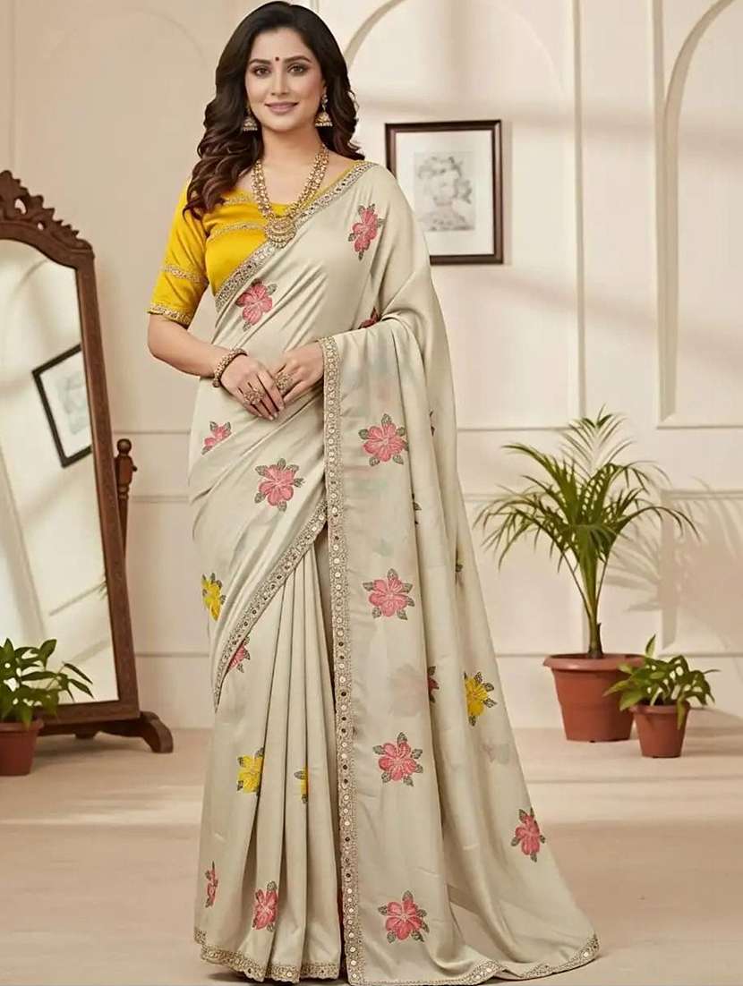 women solid with bordered saree with blouse