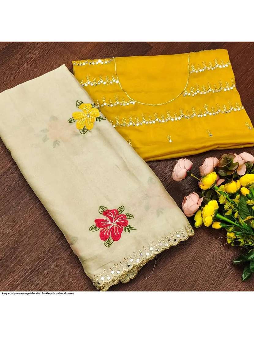 women solid with bordered saree with blouse - 22376686 -  Standard Image - 3