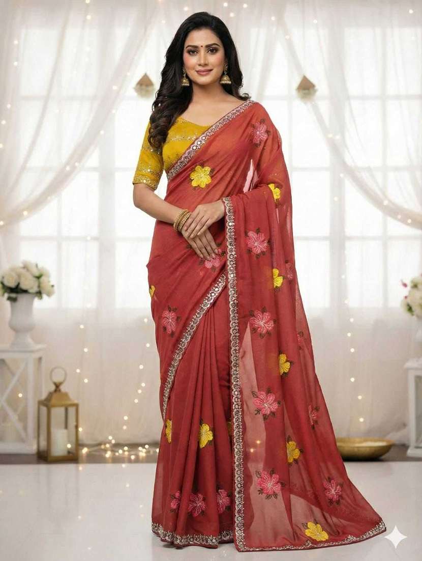 women solid with bordered saree with blouse