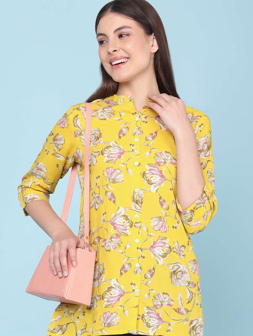 women printed three quarter sleeves straight kurti