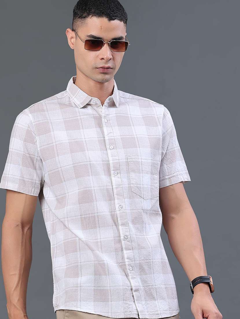 men checkered short sleeve slim fit casual shirt