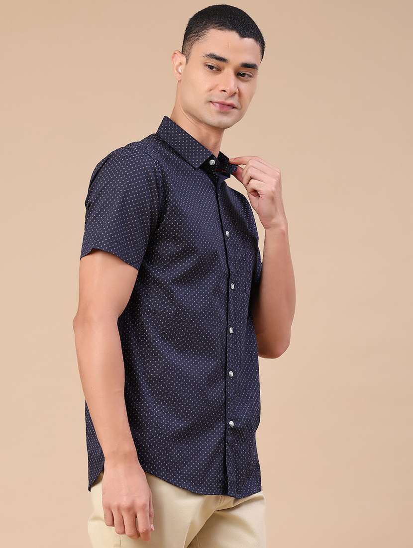 men printed short sleeve regular fit casual shirt - 22376798 -  Standard Image - 3