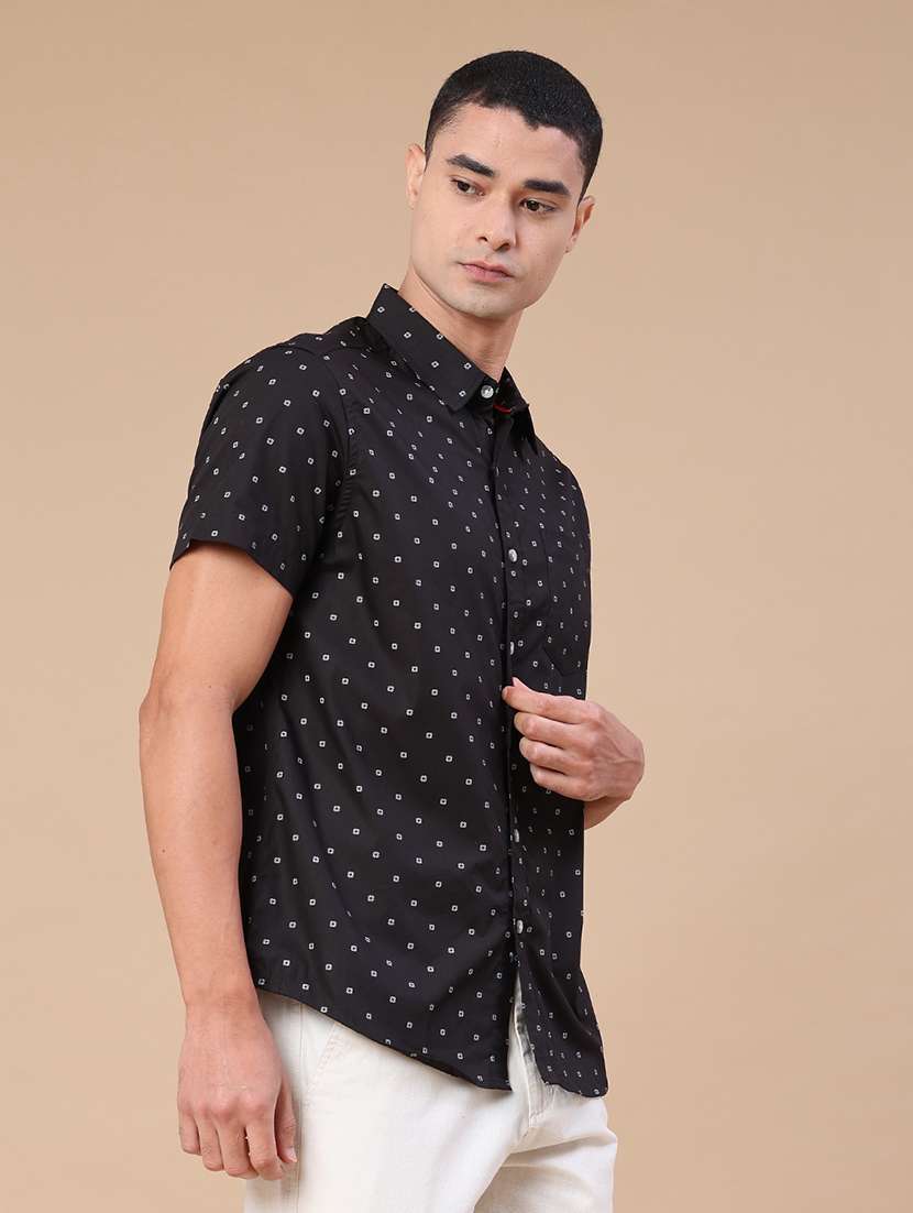 men printed short sleeve regular fit casual shirt - 22376805 -  Standard Image - 3