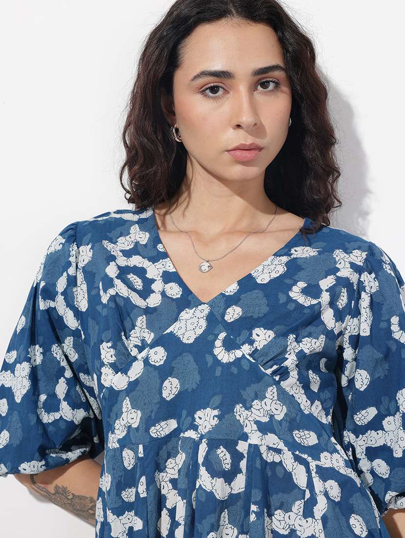 women printed short sleeve fit & flare dress - 22376966 -  Standard Image - 5