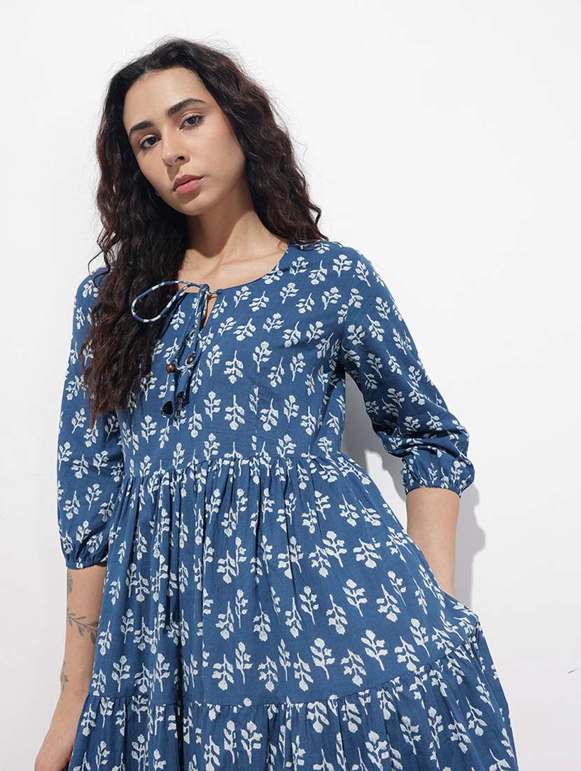 women printed puff sleeve tiered dress - 22376979 -  Standard Image - 5