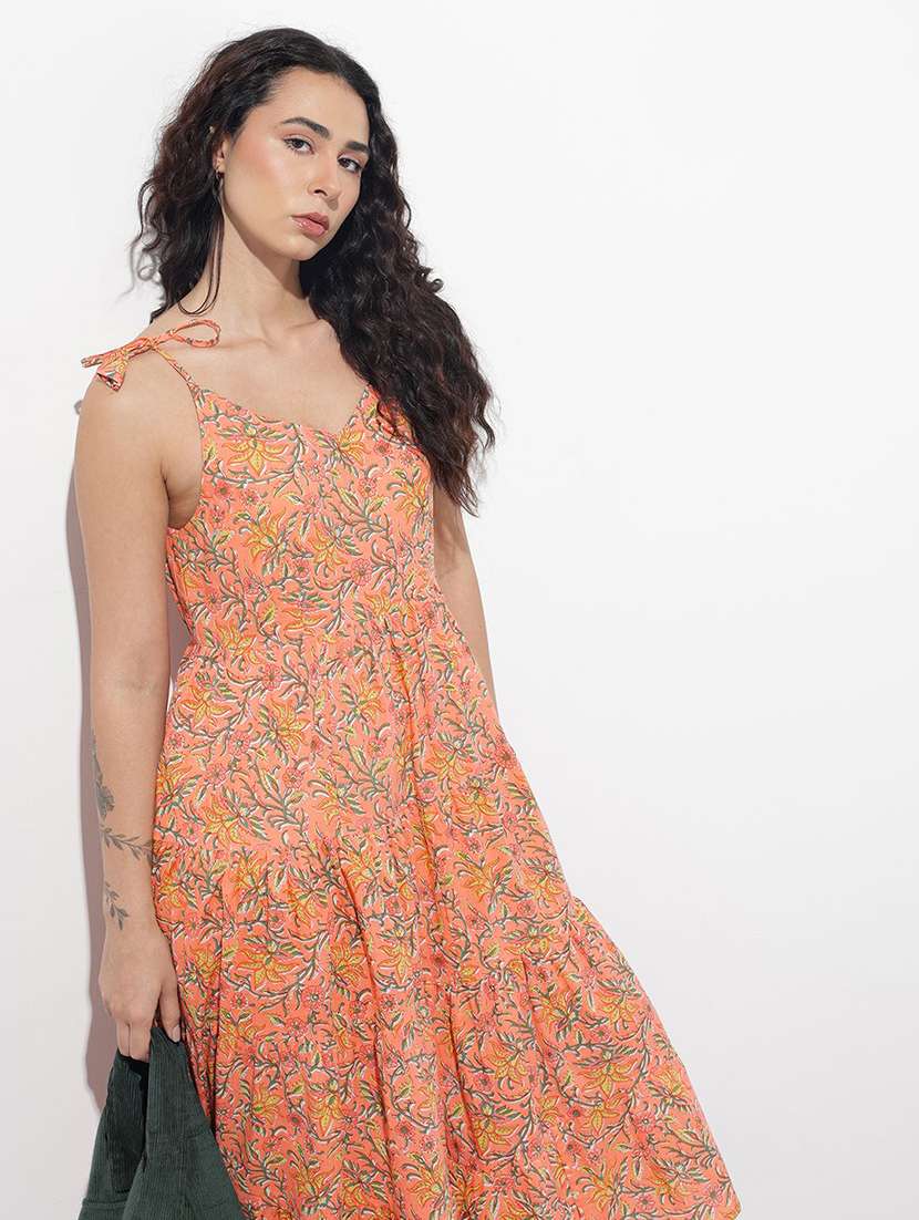 women printed shoulder strap tiered dress - 22376984 -  Standard Image - 5