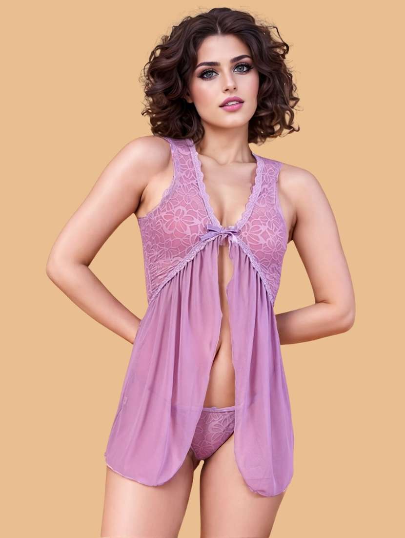 women self designed sleeveless lace babydoll
