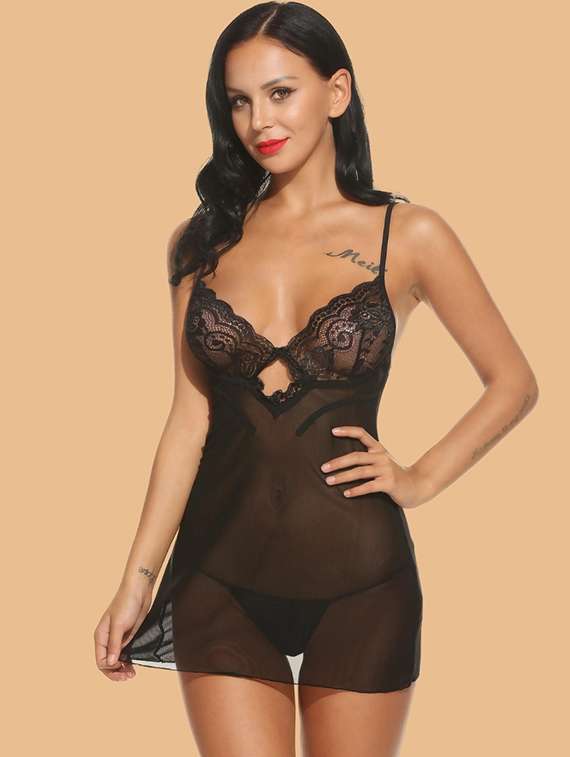 women self designed sleeveless lace babydoll