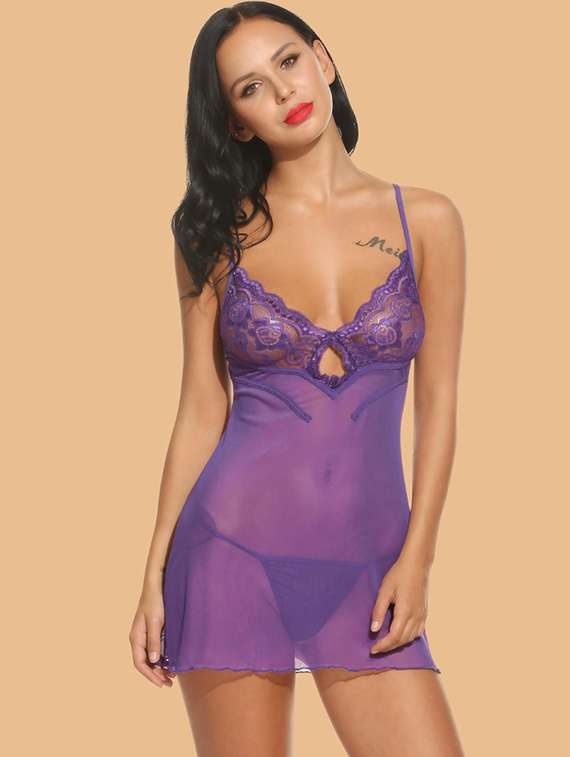 women self designed sleeveless lace babydoll