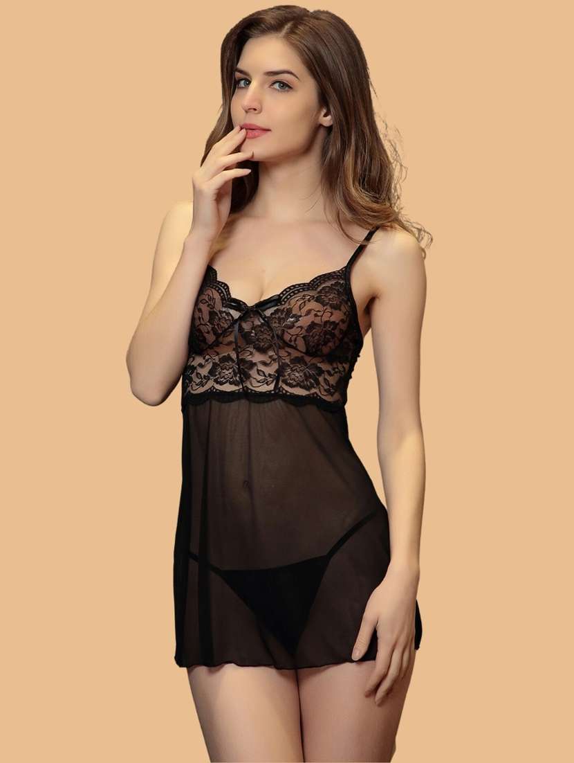 women self designed sleeveless lace babydoll