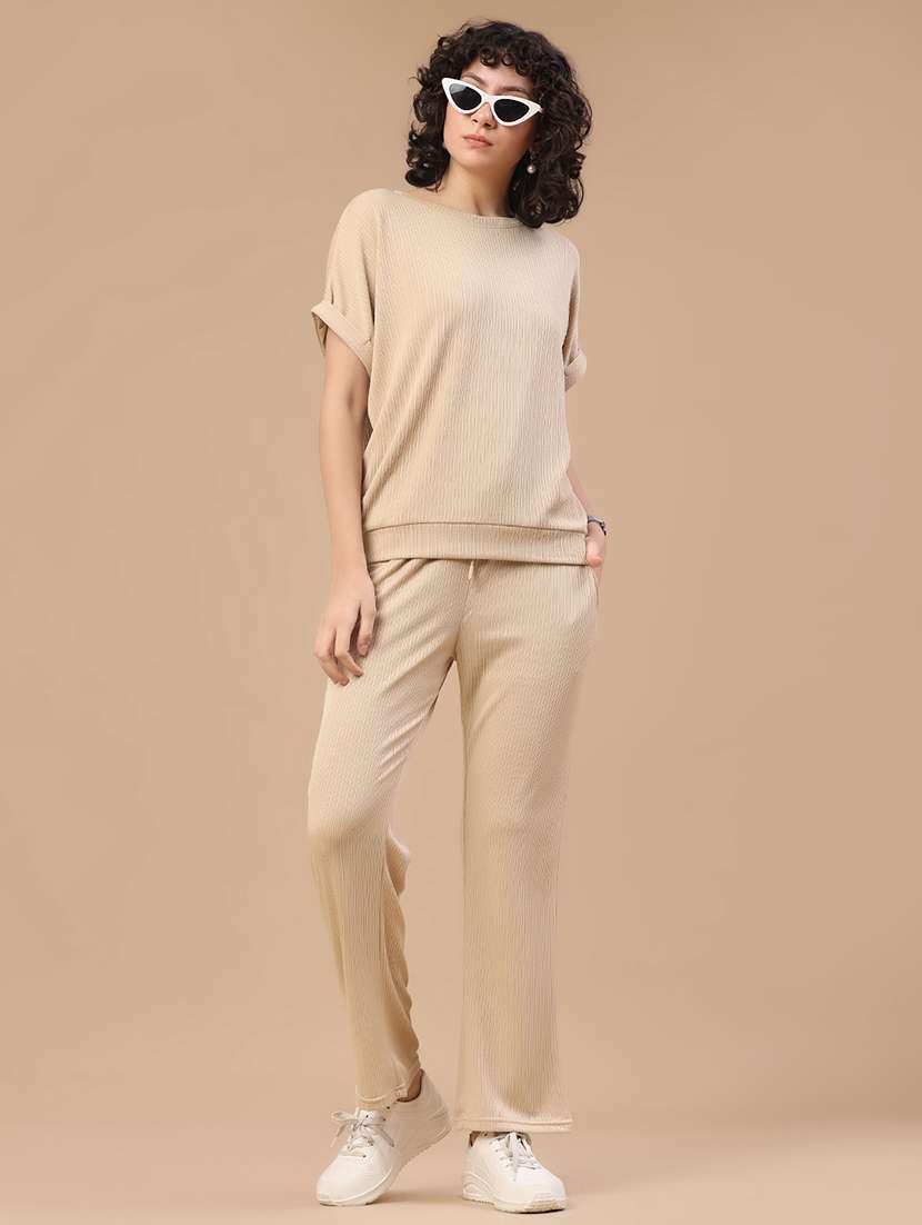 women self design round neck top and trouser co-ord set
