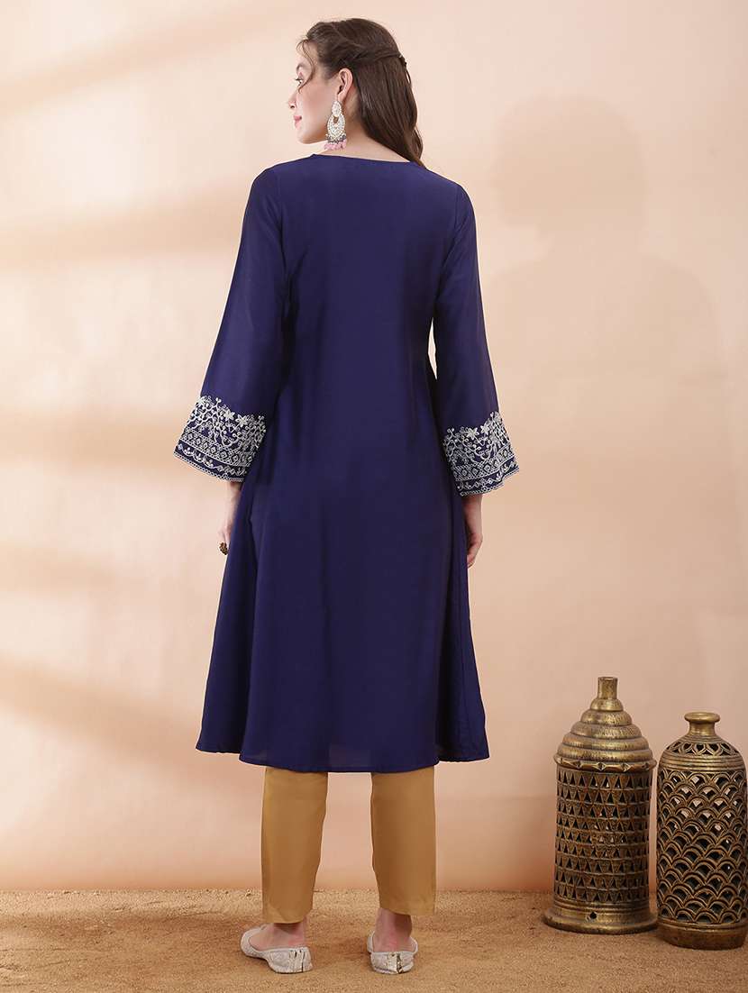 women solid with work long sleeve a-line kurta - 22378242 -  Standard Image - 3