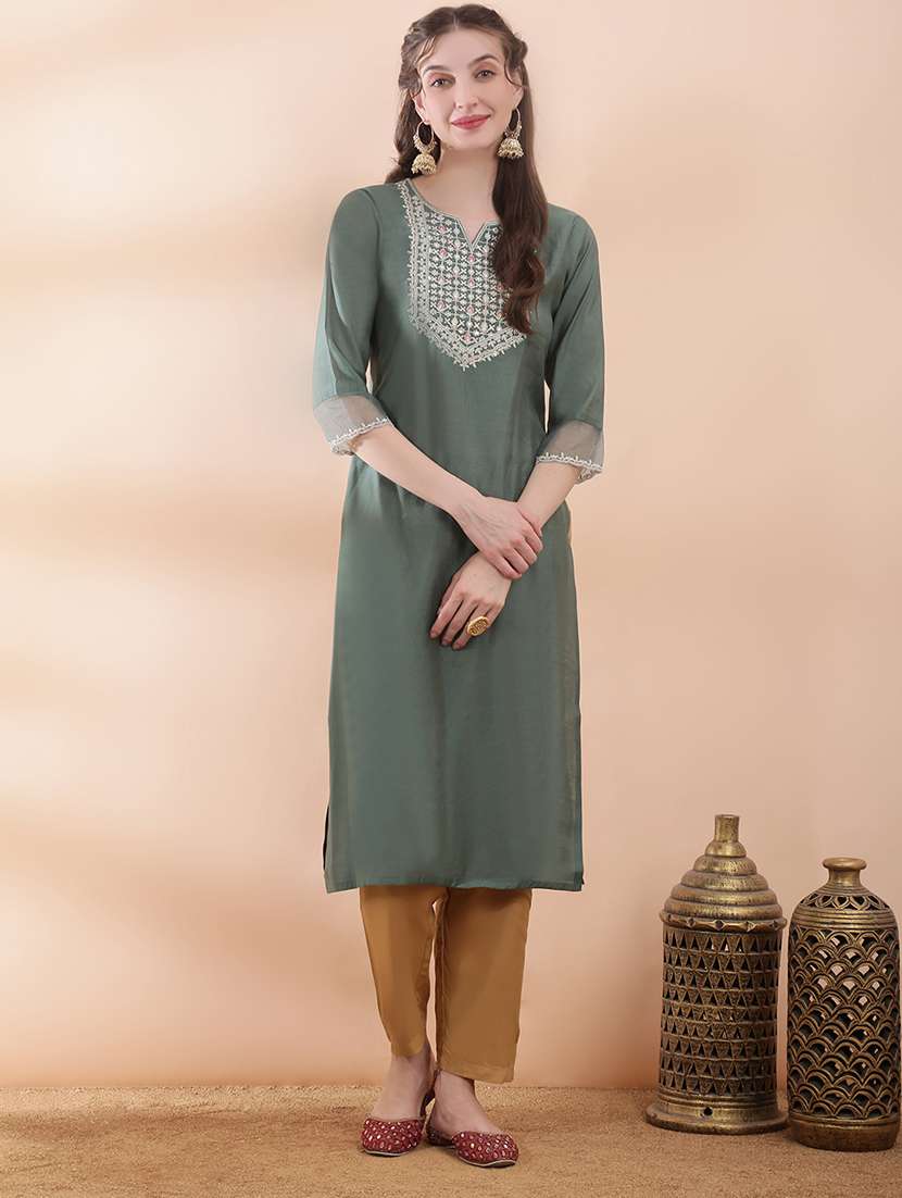 women solid with work three quarter sleeve straight kurta