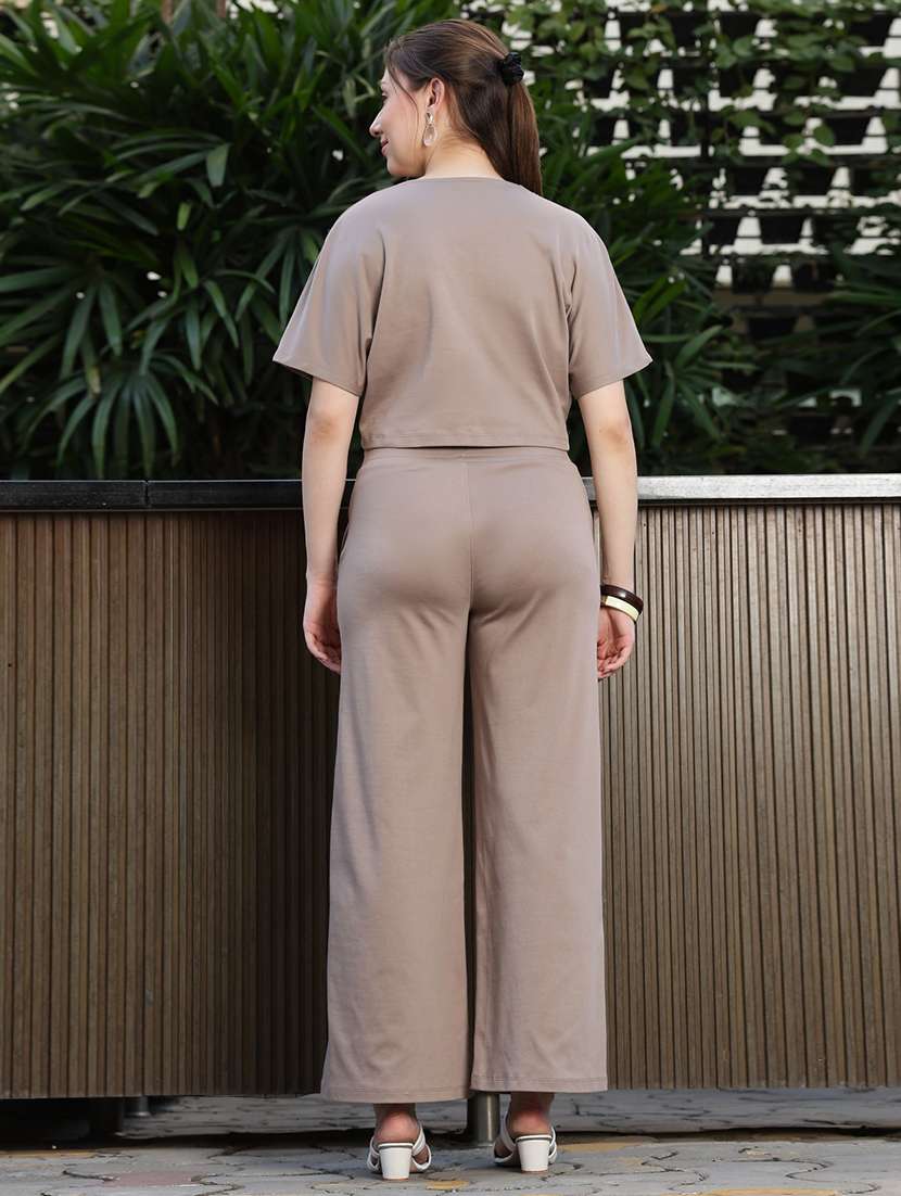 women solid t-shirt & trouser co-ord set - 22378350 -  Standard Image - 5