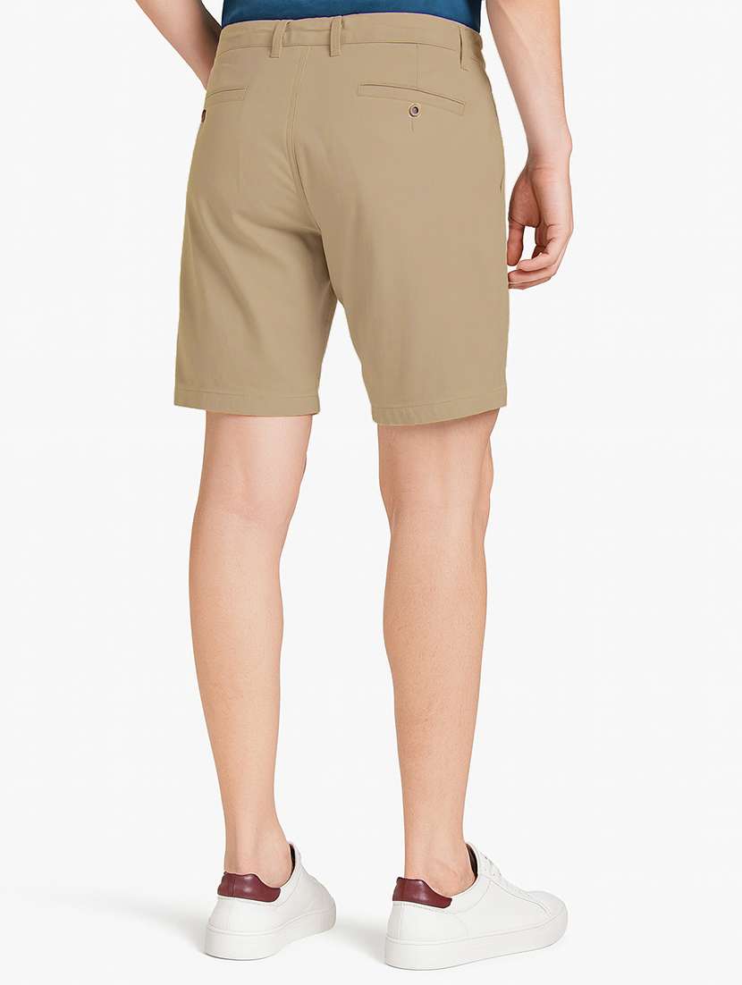 men solid mid rise regular fit shorts - 22378528 -  Standard Image - 3