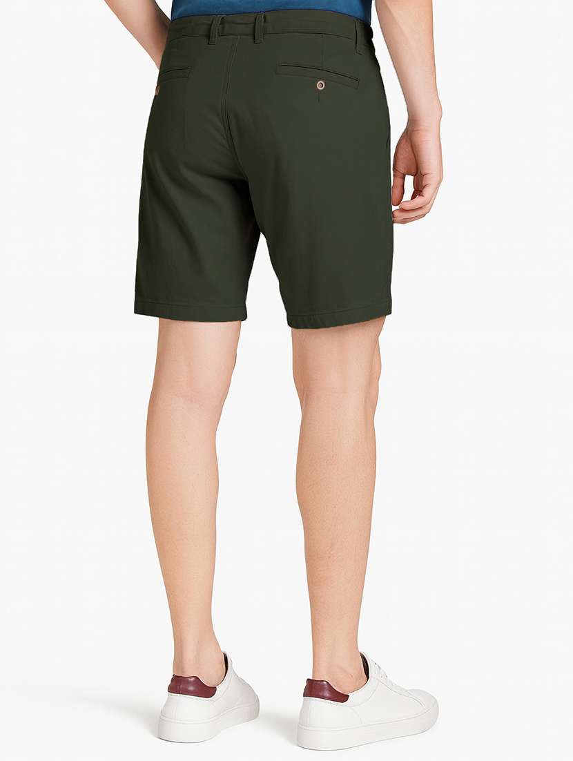 men solid mid rise regular fit shorts - 22378529 -  Standard Image - 3