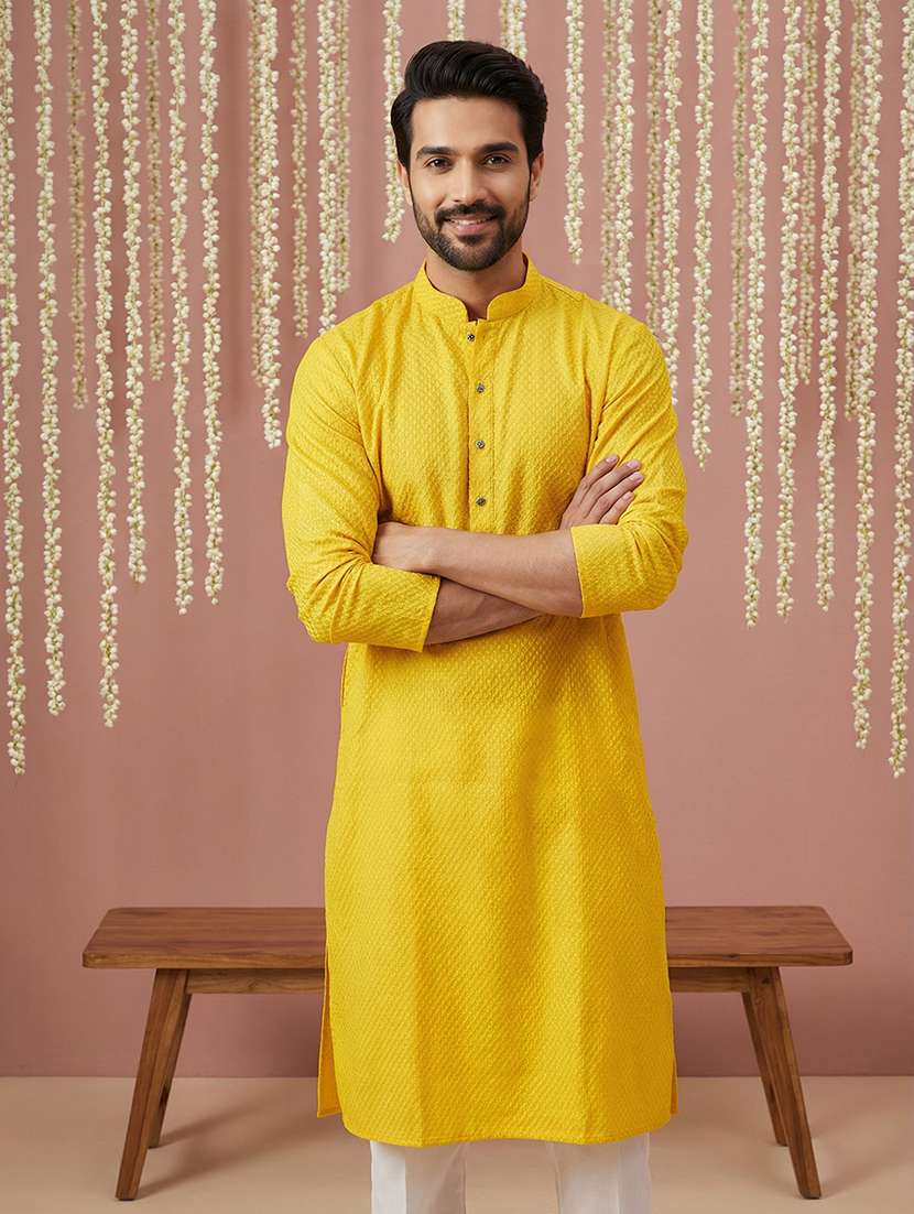 men solid with work mandarin neck kurta pyjama set