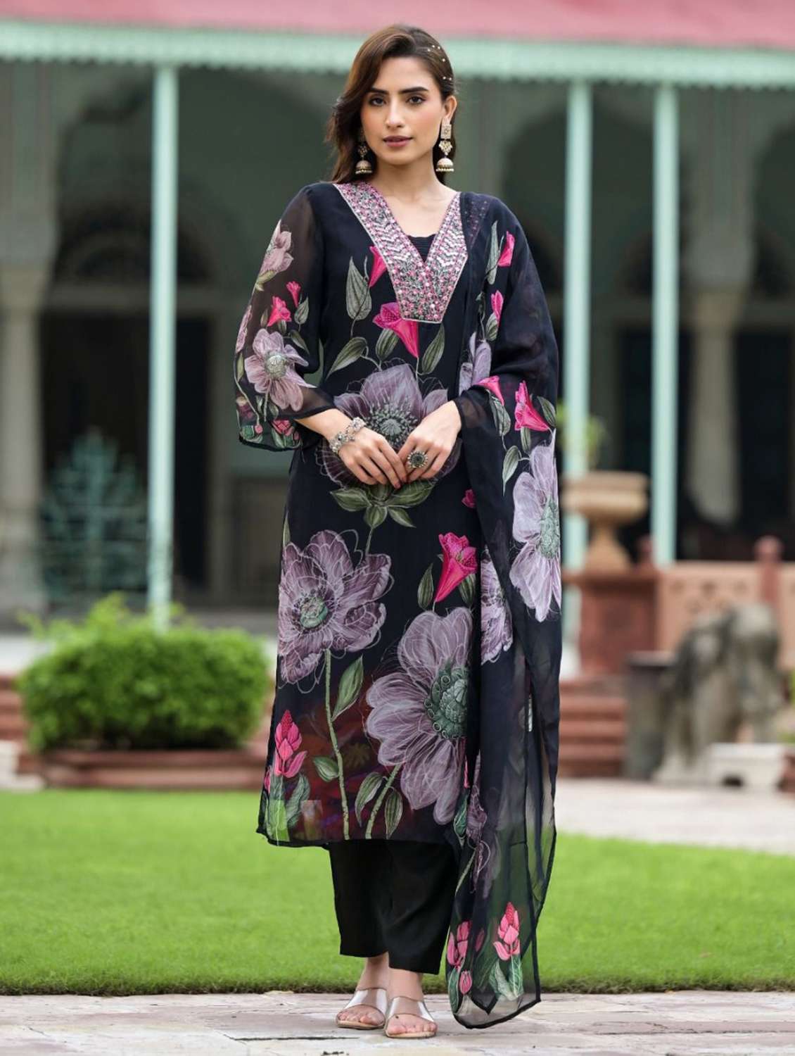 women floral three quarter sleeve kurta pant with dupatta set - 22379429 -  Standard Image - 5