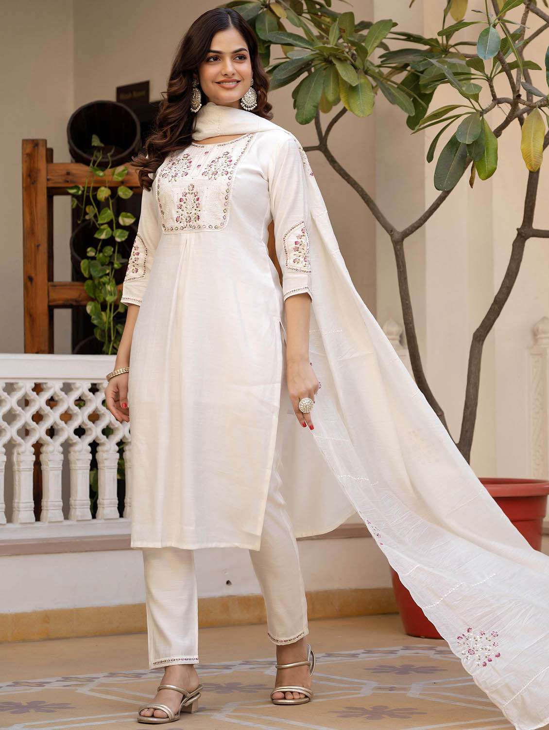 women solid with work three quarter sleeve kurta pant with dupatta set - 22379463 -  Standard Image - 3